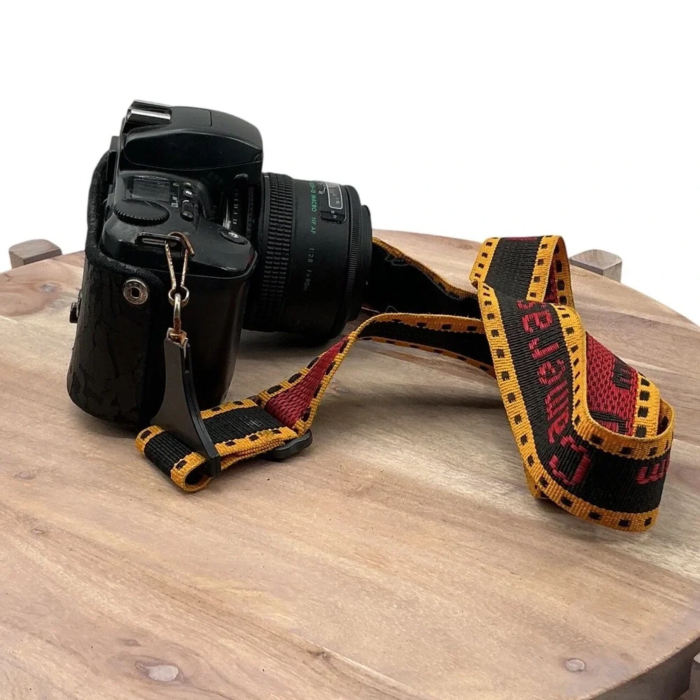 Nikon N6006 AF 35mm SLR Film‎ Camera Quantaray 90mm f2.8 Macro Lens Kodak Strap